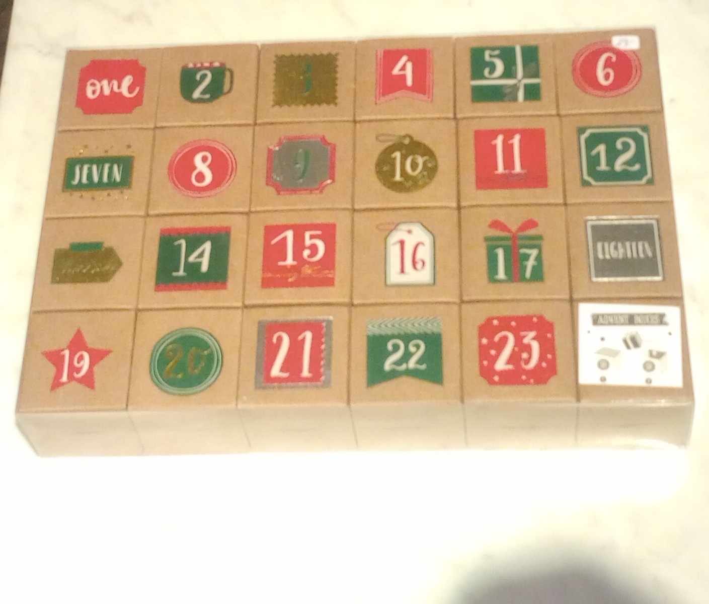 24 små bokse til pakkekalender
